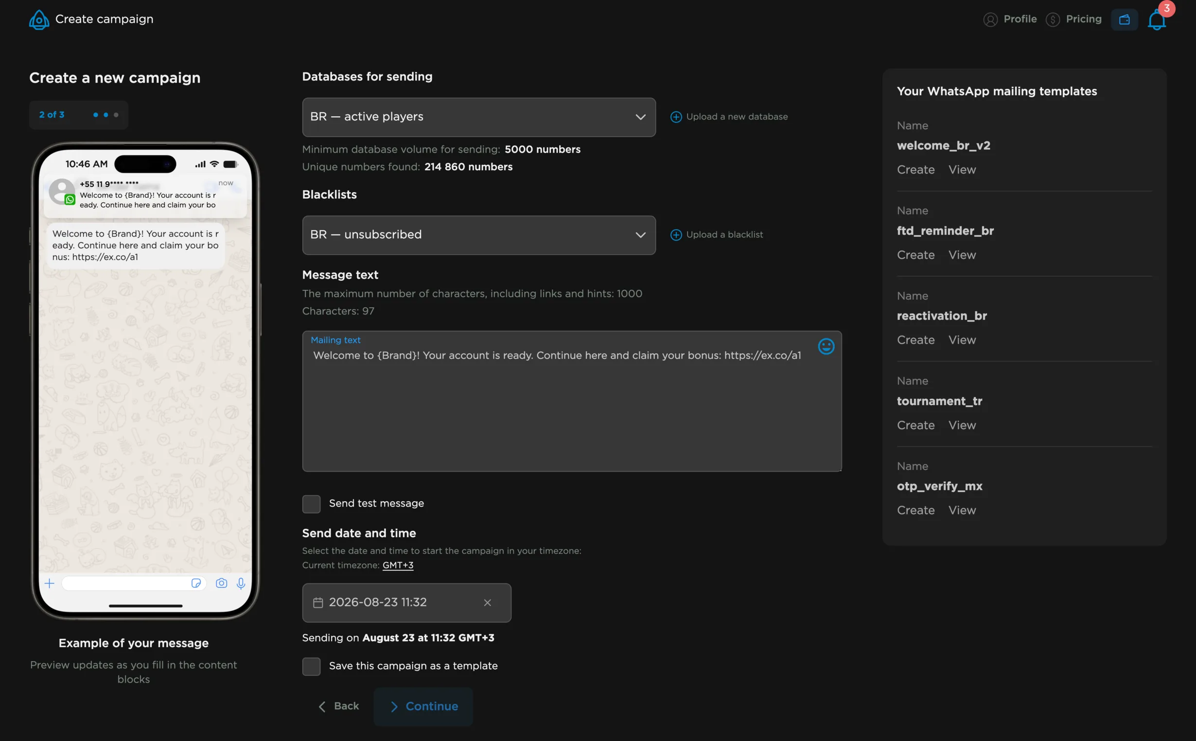 Veritabanı seçimi, kara liste, mesaj metni, canlı telefon önizlemesi ve gönderim zamanlaması içeren WhatsApp kampanya oluşturma ekranı